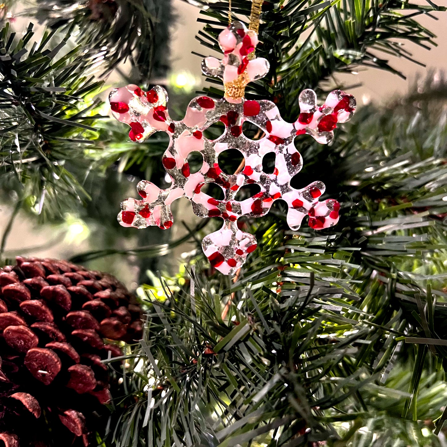 studioTica® Glass Snowflake - Wanda's Candy Cane